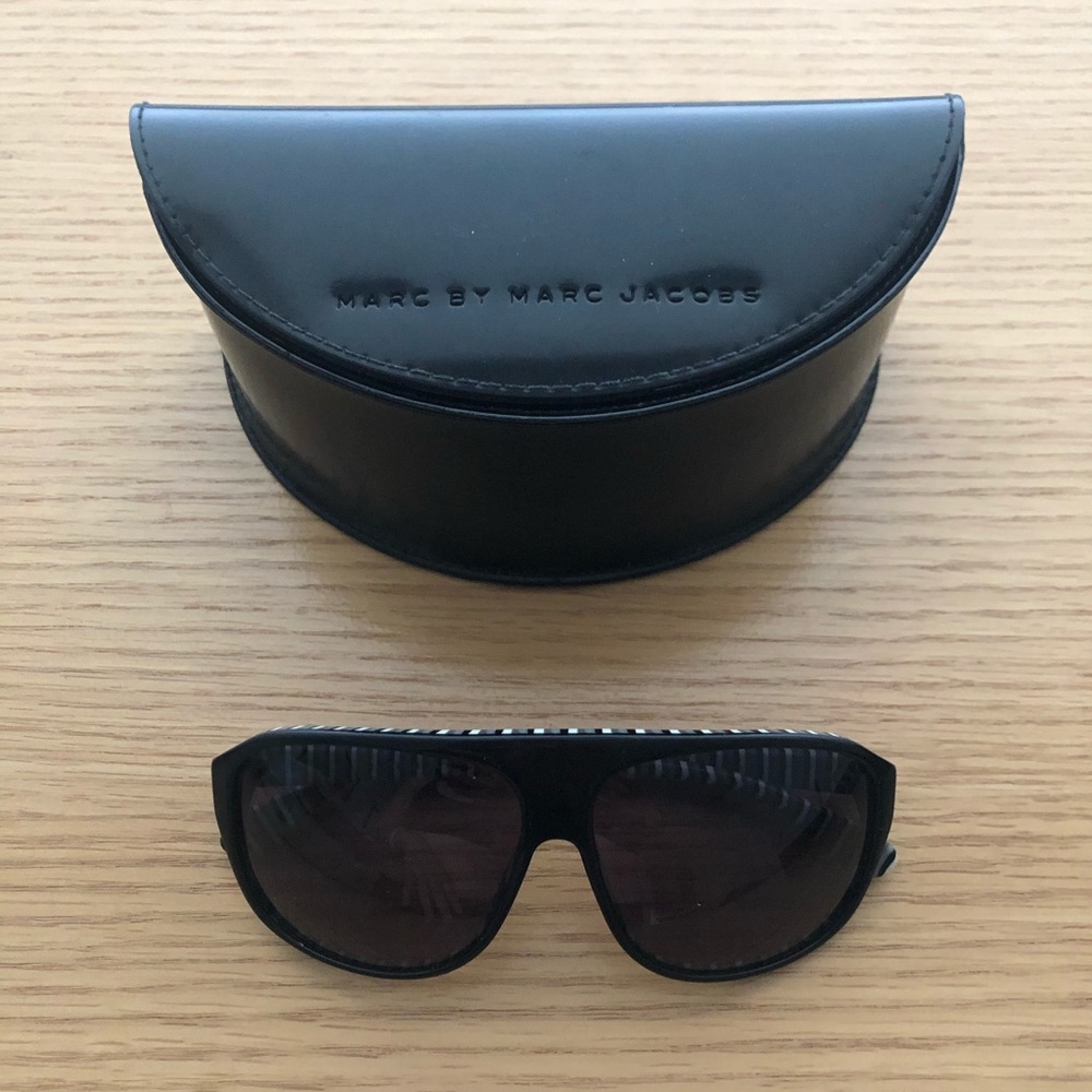 Marc Jacobs sunglasses